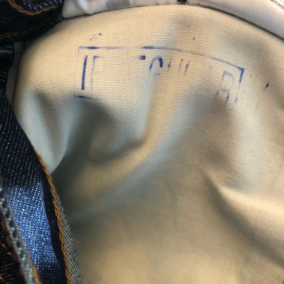 Levi's Ribcage Wide Leg Dark Denim IRR Size 28 NWT - Picture 9 of 9